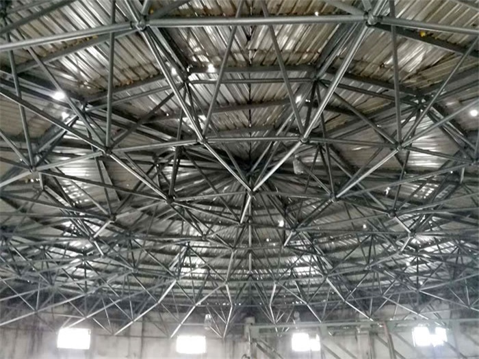 和平洗煤厂蓄水池网架